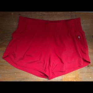 Lululemon 4” Tracker V shorts